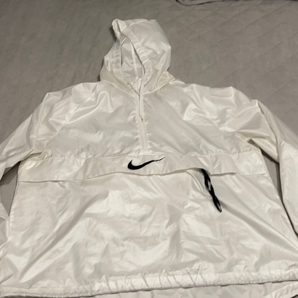 Nike 3/4 Zip up Windbreaker with hood